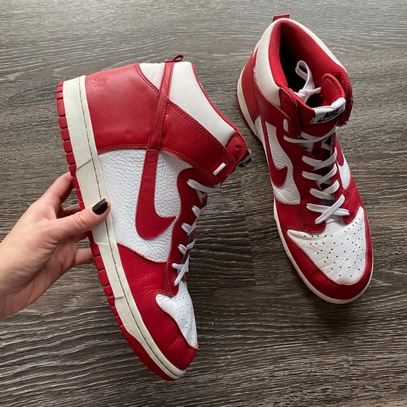 dunk high white varsity red